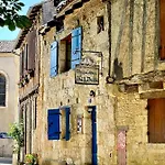 Le Colombier De Cyrano Et Roxane Oda ve Kahvaltı