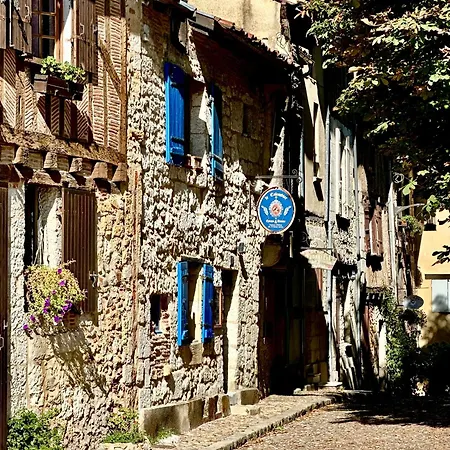 Bed & Breakfast Le Colombier De Cyrano Et Roxane