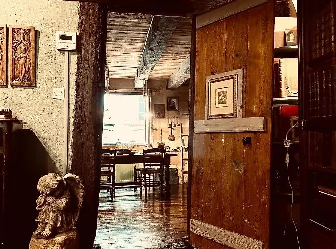 Bed and breakfast Le Colombier De Cyrano Et Roxane