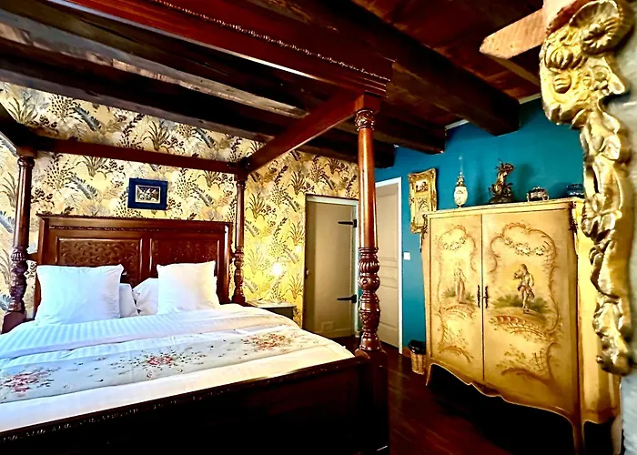 Le Colombier De Cyrano Et Roxane Bed and breakfast Bergerac