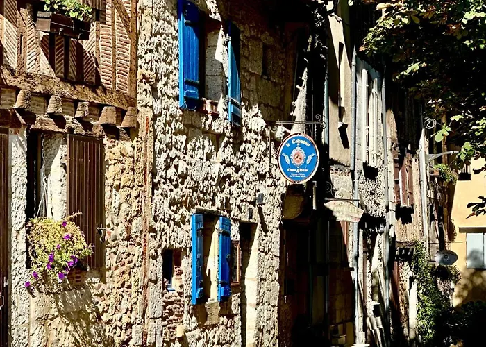 Bed and breakfast Le Colombier De Cyrano Et Roxane