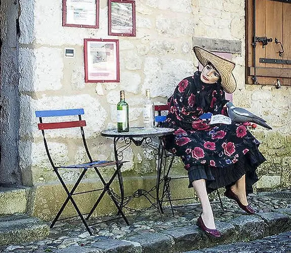 Le Colombier De Cyrano Et Roxane Bergerac